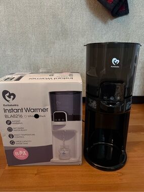 Black Instant Water Warmer - BL A8216 Brand New Never Used